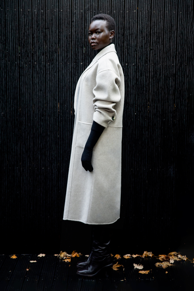 Hooded recycled wool coat, Contemporaine