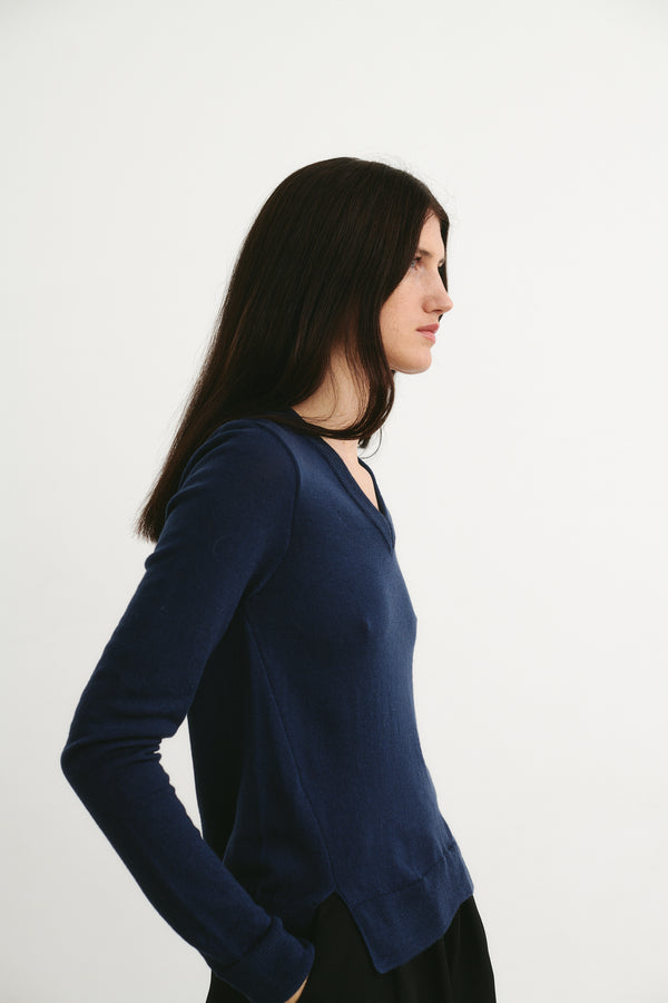 Sonia V-Neck Sweater Blue