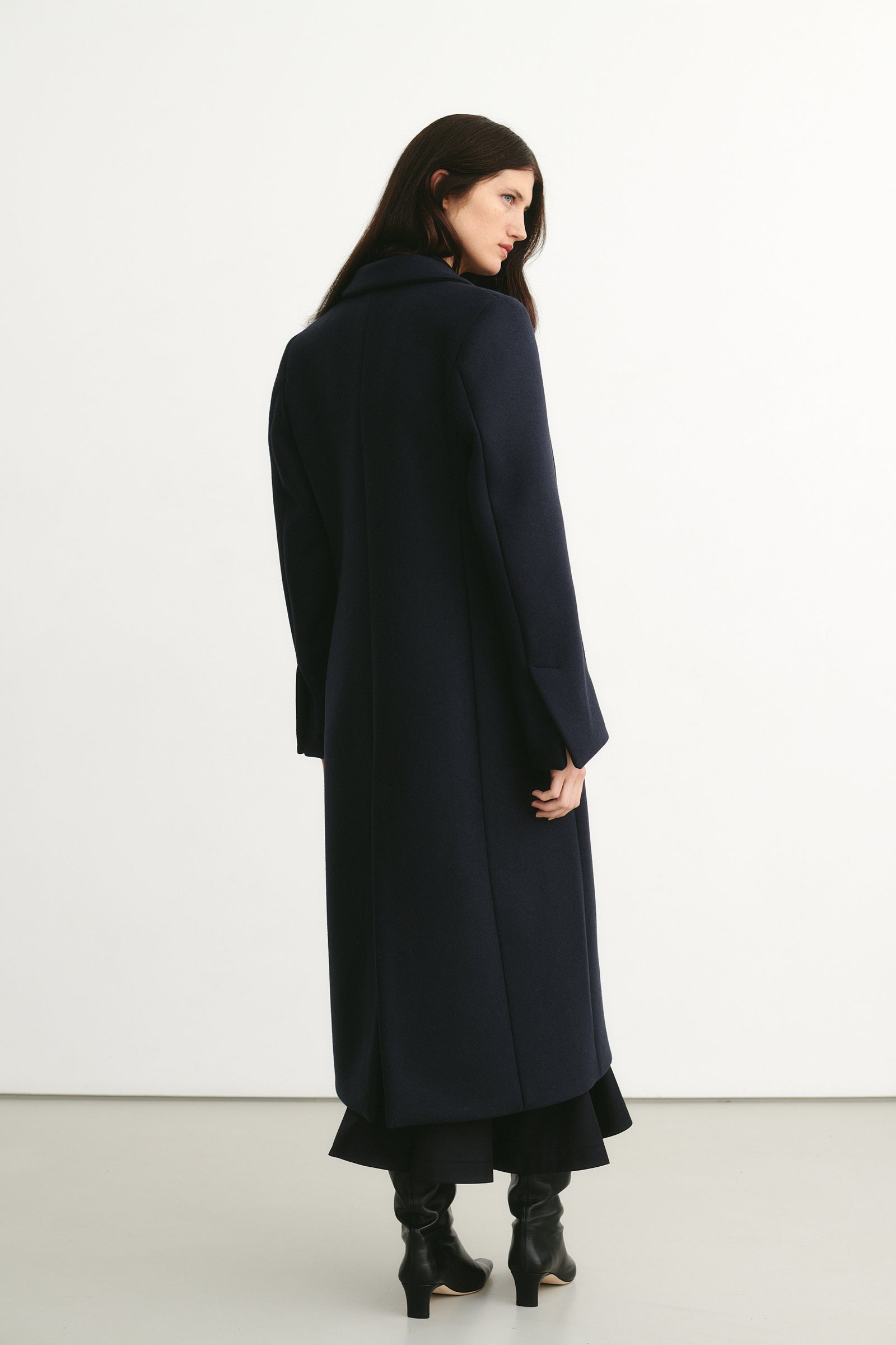 Izmir Long Coat Dark Blue – ATTIRE THE STUDIO