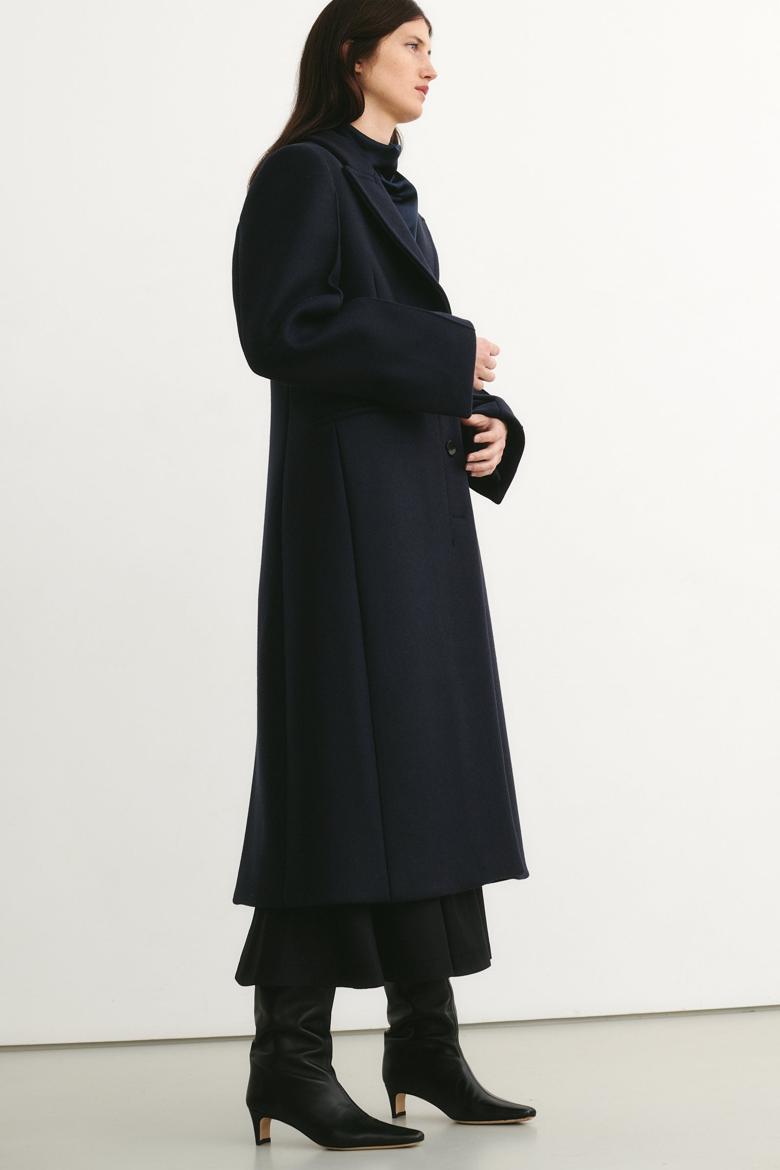 long coat ダークウェア　アルパカ Izmir Long Coat Dark Blue – ATTIRE THE STUDIO