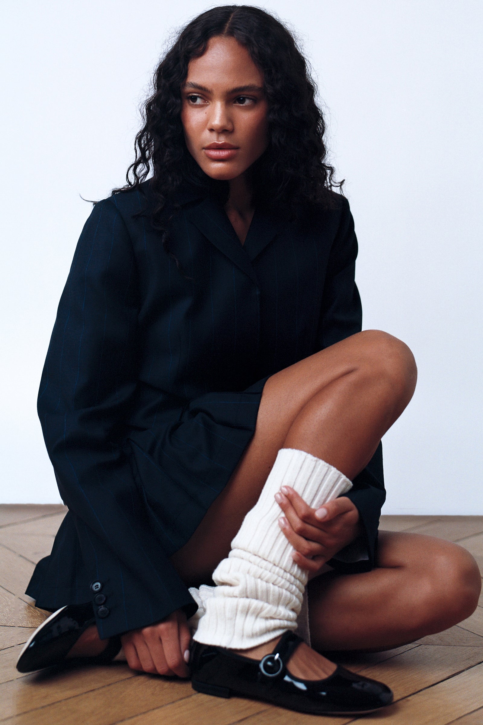 Alicia Leg Warmers White – ATTIRE THE STUDIO